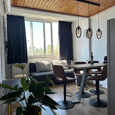 Apartment Katja Makarska