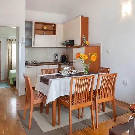 Apartment Katja *
