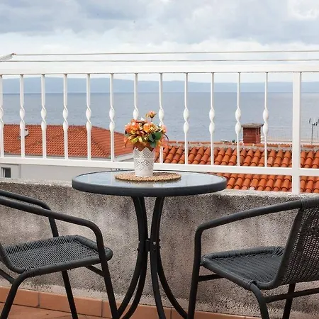 Apartment Katja Makarska